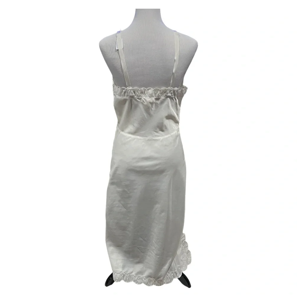 Vintage 1950s Barbizon Candie Tafredda 14 Tall Miss Nylon Slip Dress